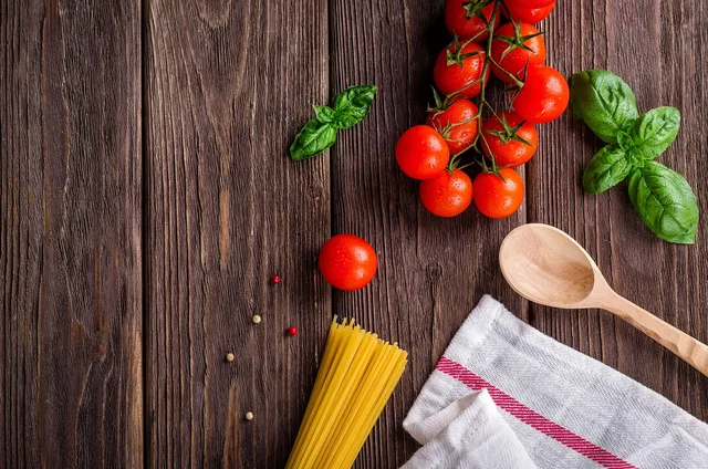 spaghetti, tomatoes, basil, wooden spoon, rustic, wooden table, flat lay, composition, food photography, preparation, food preparation, food, kitchen, pasta, italian, cuisine, italian cuisine, food, food, food, food, food. Ghost Kitchen Products: An Operations Screening Method