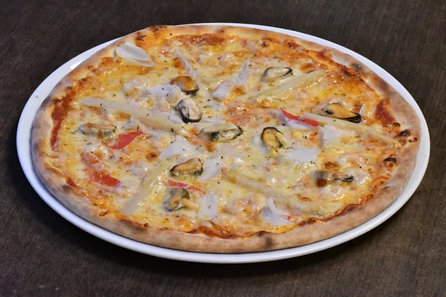 pizza, restaurant, delicious, dinner, delivery, healthy, tomato, baked, pizzeria, cooking, menu, lunch, fresh, food, italian, cheese, baking, meal, nutrition, basil, snack, kitchen, cuisine, gourmet, tomatoes. Ghost kitchen demand: forces to measure in your own order data