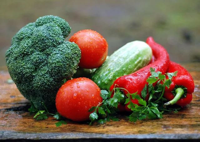 vegetables, water droplets, fresh, fresh vegetables, produce, organic, harvest, ingredients, raw, raw vegetables, vegetarian, healthy eating, food, healthy food, vegetables, vegetables, vegetables, vegetables, vegetables, food, food, food, healthy food. What ServSafe and California health rules require of ghost kitchen staff